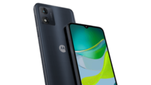 Motorola E13 New Year Offer